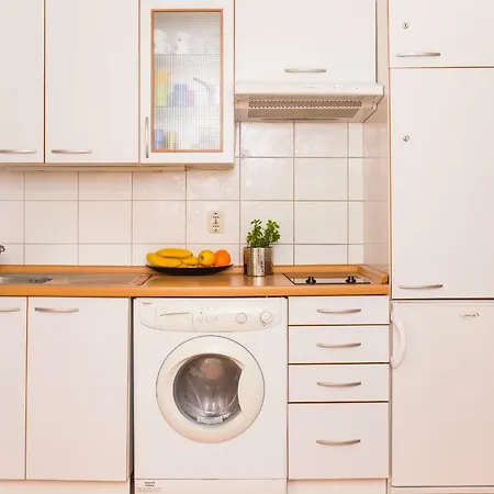 Marivan Centar&beach Apartament Makarska