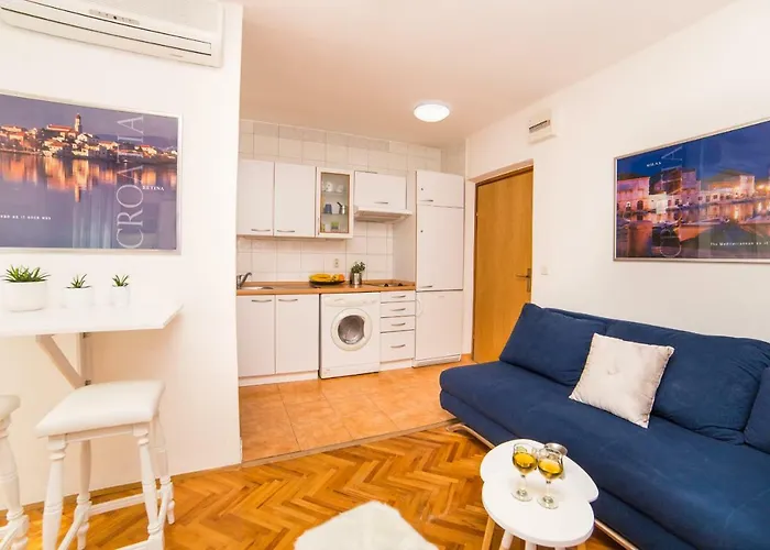 Marivan Centar&beach Appartamento