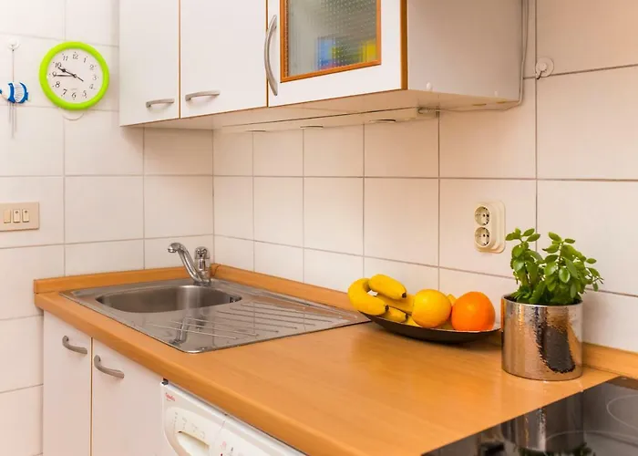 Marivan Centar&beach Apartamento Makarska