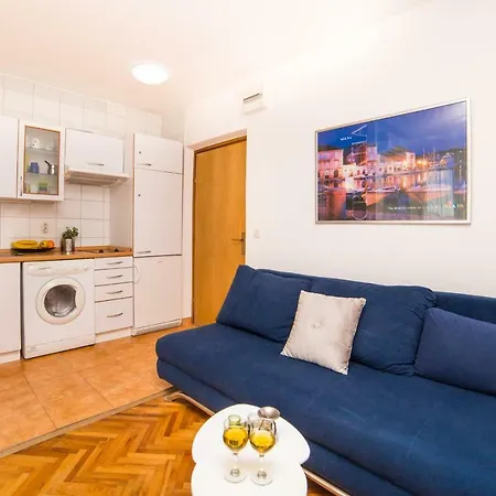 Marivan Centar&beach Appartement Makarska